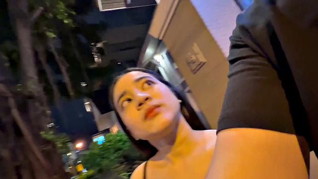 Big Tits Thai Iva