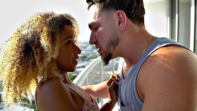 Kinky MILF in high heels gets her pussy licked & fucked hard in the bedroom