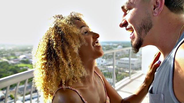 Kinky MILF in high heels gets her pussy licked & fucked hard in the bedroom