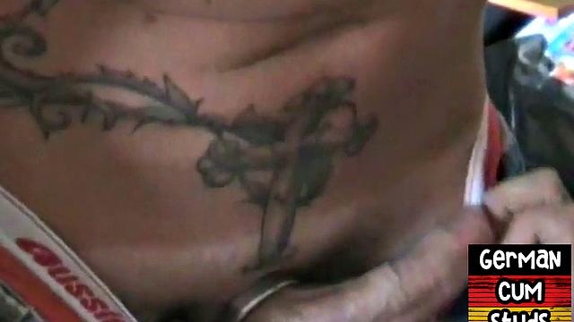 German amateurs rim ass and suck in homemade video