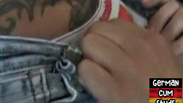 German amateurs rim ass and suck in homemade video