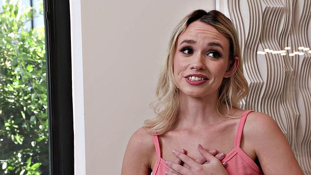 Хлоя хотела продать, но получила bbc на лицо и довольна