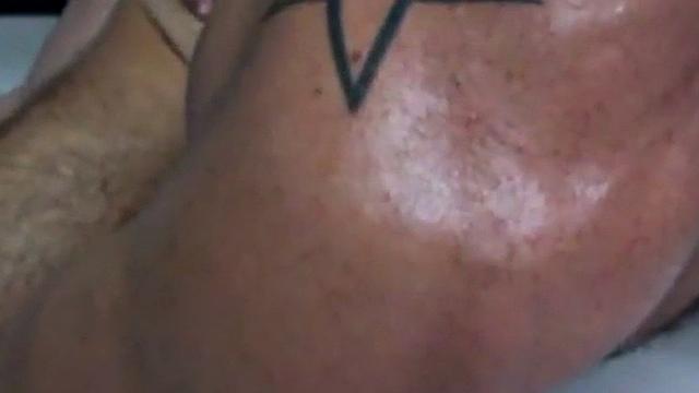 Muscular German jock fucked by gaydaddy in sex