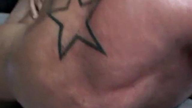 Muscular German jock fucked by gaydaddy in sex