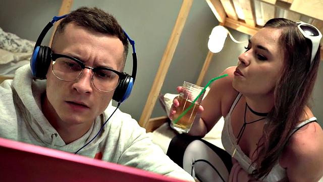 Seduced 21yo babe fucked by huge dick in wet pussy