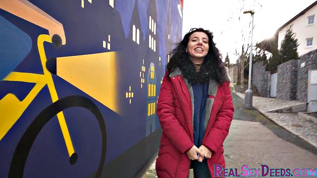 21yo picked up babe doggystyled in POV