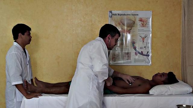 Asian twink bareback fucked in ass by mature doctor