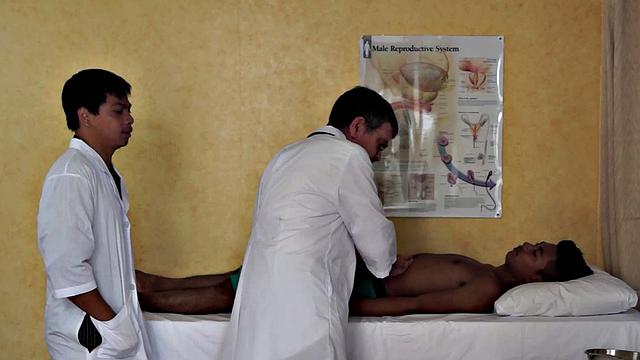 Asian twink bareback fucked in ass by mature doctor