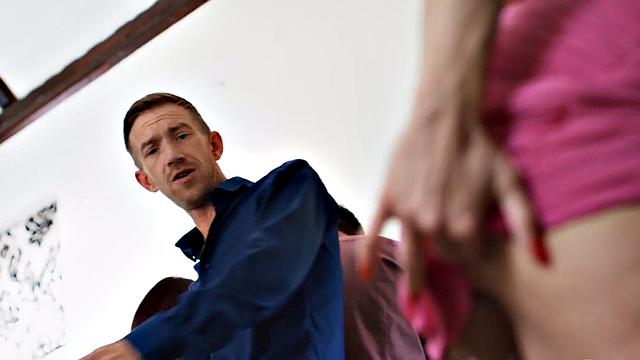 Squirting loving 21yo babe with BF's mate