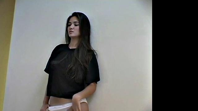 Gina Sexy Photoshoot with Ass