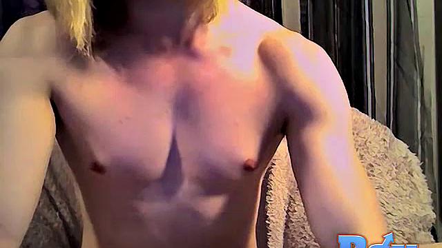 Lukas On Webcam - Solo Session