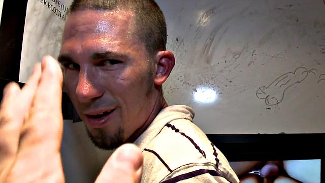 Straight amateur caught at gloryhole