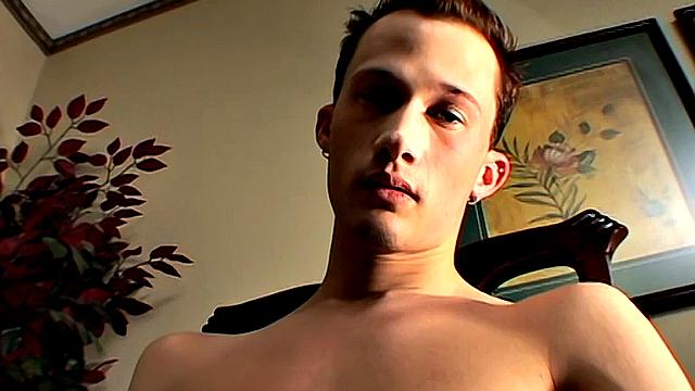 Braden Smoke, Stroke & Bang! - Braden's sizzling session!