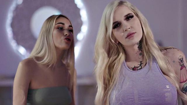 Tattooed TS babe enjoys kissing with small boobs girlfriend