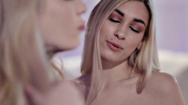 Tattooed TS babe enjoys kissing with small boobs girlfriend