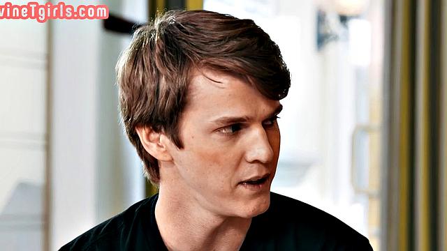 Stunning Trans gets her tight pounded