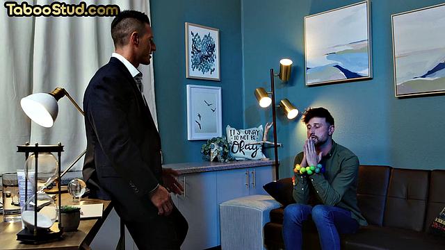 Handsome jock pounded anally by his lover