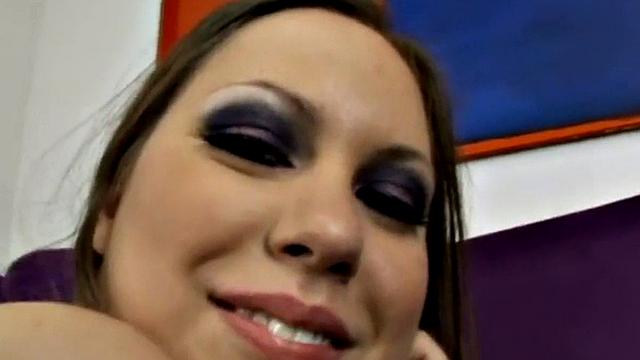 Teen screwed deep in missionary