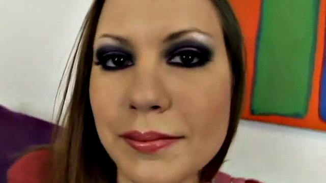 Teen screwed deep in missionary