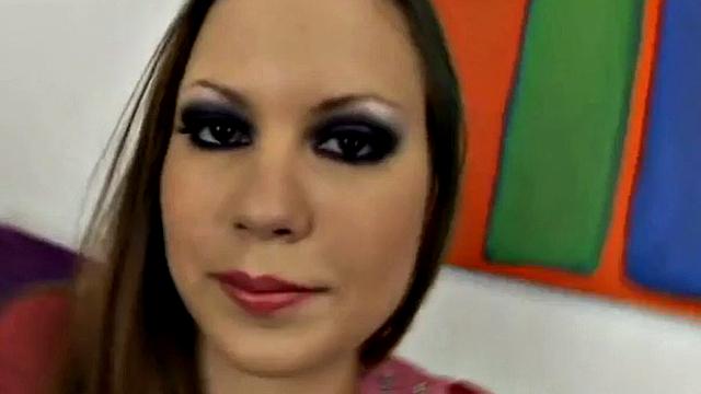 Teen screwed deep in missionary