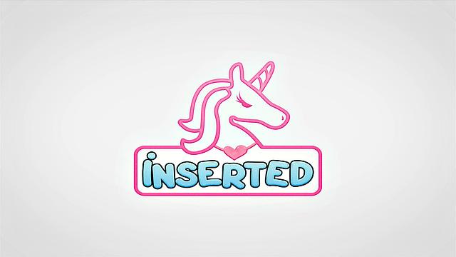 Demi's Face Gets Plastered