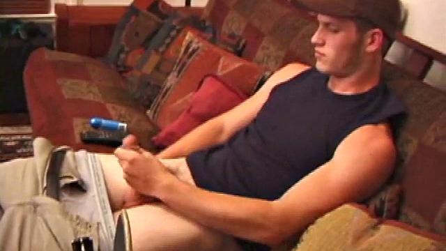 Kyler has been waiting for his big debut. A hot mid-westerner, the young man works construction and skates at the job site in the evenings. After working all day long and boarding, Kyler needs to unwind with a little personal time.