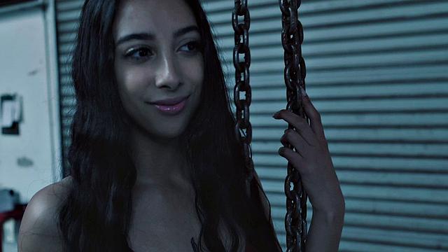 Kiarra Kai - Full Salon