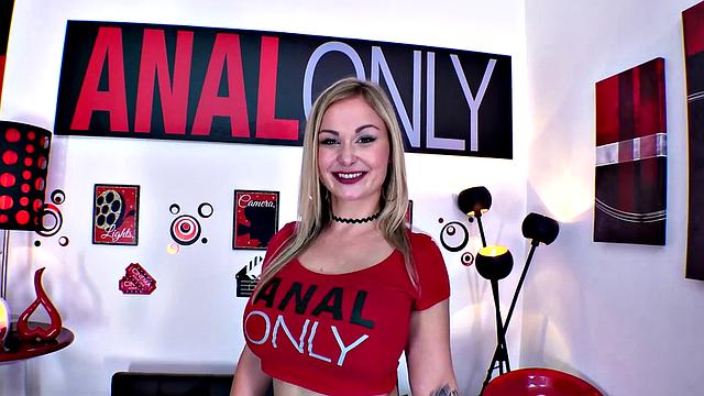 Cum Inside Katalina's Ass