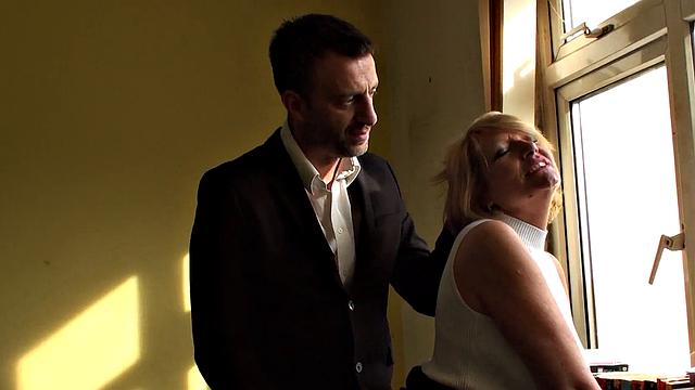 SubSlut MILF Amy: Birth Of A Spank Slut