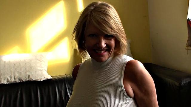 SubSlut MILF Amy: Birth Of A Spank Slut