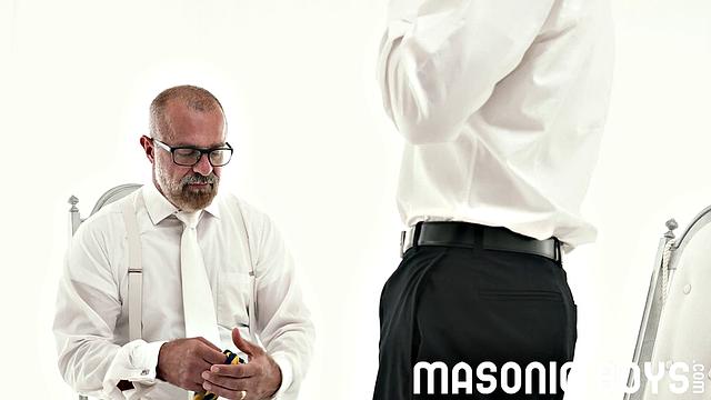 APPRENTICE TYLER Chapter 1 - Interview