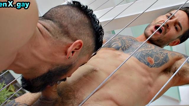 Manly jock barebacks deepthroating guy in ass at home