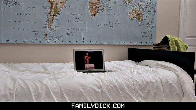 My Dad's a Pervert Chapter 3: Bedroom Fuck