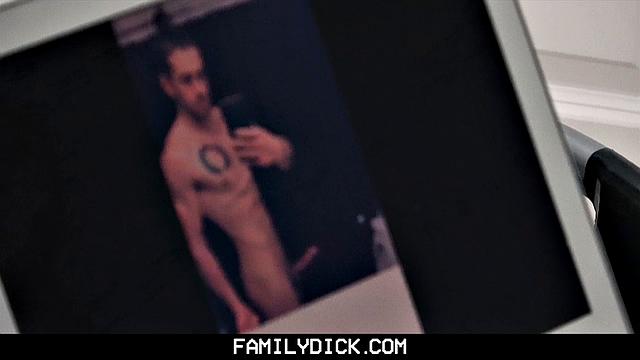 My Dad's a Pervert Chapter 3: Bedroom Fuck