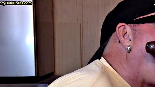 Gloryhole blowjob: Daddy sucks penis with his greedy mouth