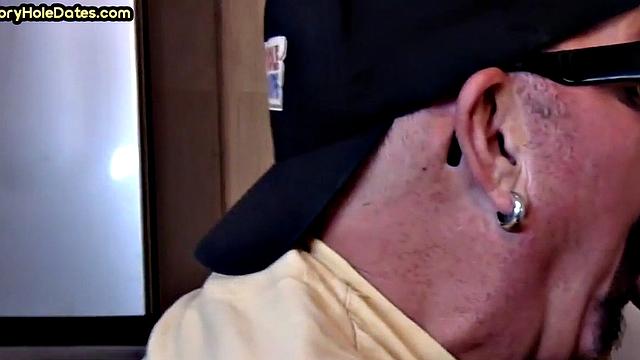 Gloryhole blowjob: Daddy sucks penis with his greedy mouth