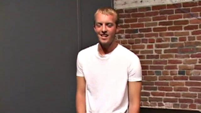 Sydney Austin Jerks Off