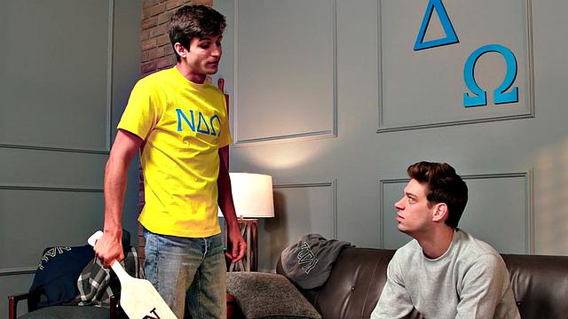 Dominant hairy stud bareback fucked by assrimmed partner