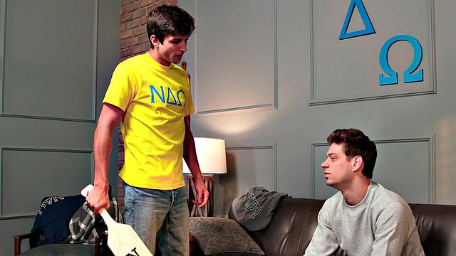 Dominant hairy stud bareback fucked by assrimmed partner