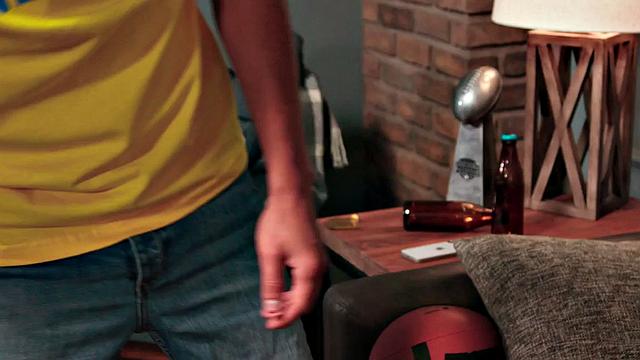 Dominant hairy stud bareback fucked by assrimmed partner