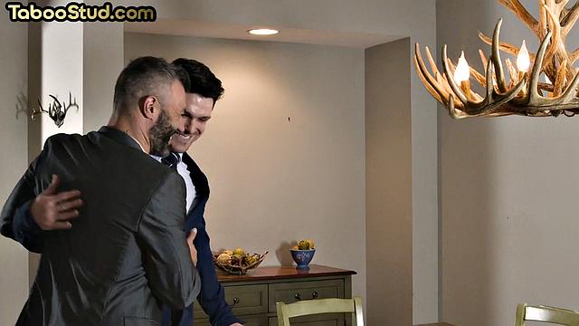 Muscled stud buttfucked by BF