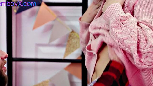 Pantyhose lavenderboy fucked in skinny ass by jock