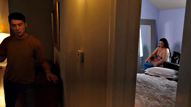 Her daughter's boyfriend fucks the old!