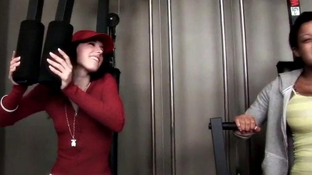 Petite gym slut fucks old man