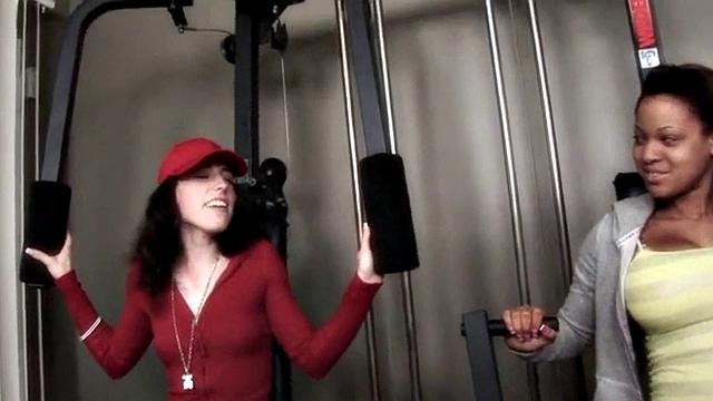 Petite gym slut fucks old man