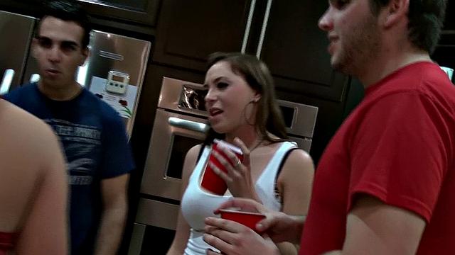 Blonde with a hot body gets a hot kitchen facial on Valentine's Day