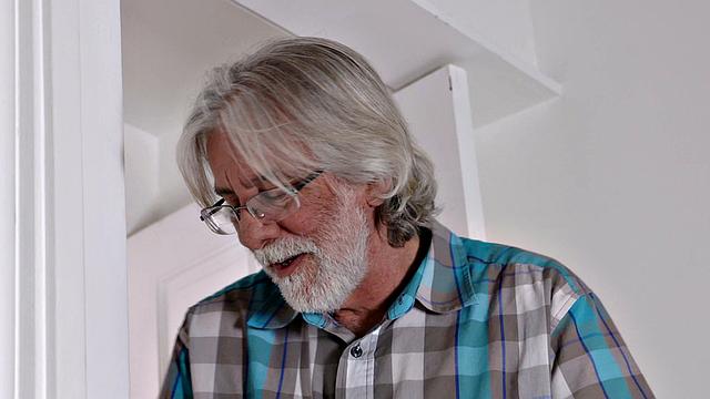 Cash Or Your Daughter's Ass