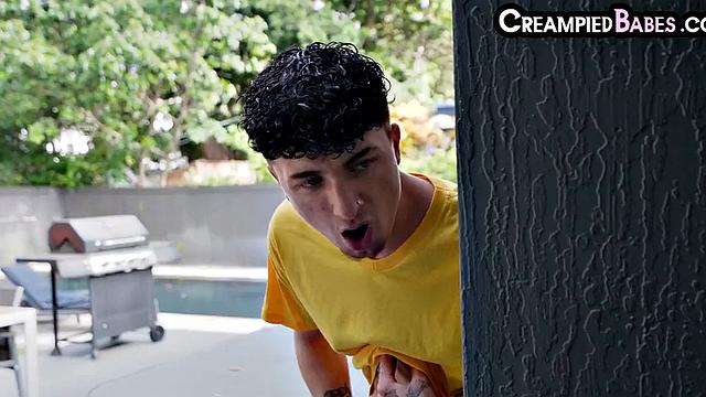 Big-titted babe smashed in threesome