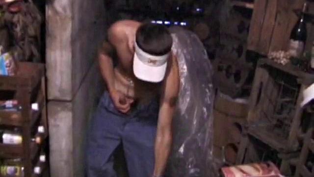 Straight skater boy Dakota is alone in a wine cellar, conveniently stocked with a few straight porn magazines. He unzips, pulls out his dick and has it stiff in no time.