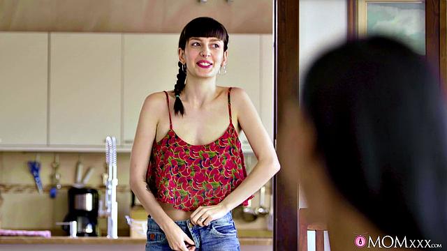 Latina MILF munching pussy